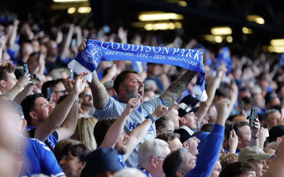 The Final Curtain: How the Send-Off Unfolded
